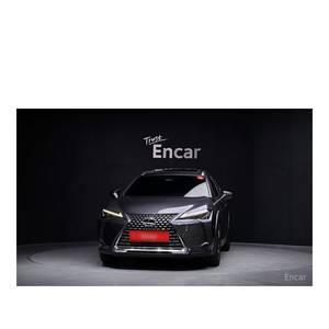 <span class=keywords><strong>Lexus</strong></span> <span class=keywords><strong>UX</strong></span> 2.0 2WD 2024 con Volante a la Izquierda, Asientos de Cuero, Cámara Trasera - 27,977 km, 9 Meses de Uso - Product Image 3