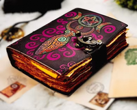Carnet Grimoire en Cuir Véritable Fait Main, Triple Lune Pentagramme, Papier à Bords Frangés, Cuir Vintage des Ombres, Cahier Vierge