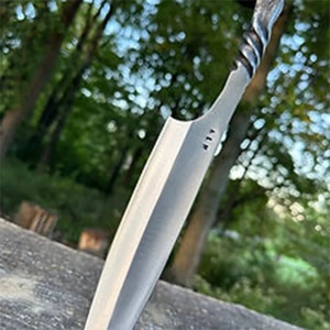 Couteau de boucher médiéval de haute qualité, forgé à la main en acier à haute teneur en carbone, style antique, couteau utilitaire médiéval à lame pleine, avec étui en cuir - Product Image 3