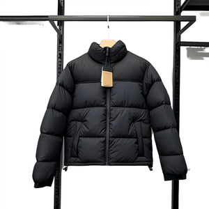 Veste matelassée oversize à fermeture éclair pour homme, qualité supérieure, solide, chaude pour l'hiver, personnalisée, imperméable, de haute qualité, en duvet - Product Image 4