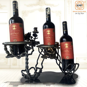 Estante para Vinos de Tres Pilares, Escultura Artística de Hierro Forjado, Decoración para el Hogar Hecha a Mano, Soporte de Exhibición Personalizable, Diseño Moderno - Product Image 1