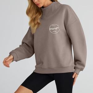 Sudadera de cuello alto acanalado con hombros caídos y corte cropped para mujer, talla grande, color liso, con relieve personalizado - Product Image 5