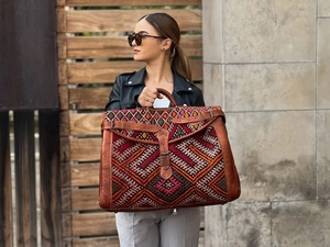 Premium Genuine Leather Fringe Handbag for Women – Vintage Boho Style Shoulder <b>Bag</b> with Tassels & <b>Studded</b> Detail - Product Image 4