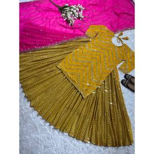 ชุดแต่งกายปาร์ตี้สำหรับผู้หญิงชุดแต่งกายแต่งกายยอดนิยมพร้อม Dupatta ที่สวยงาม - Product Image 1