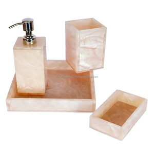 Nuevos juegos de productos de baño Premium Juego de baño a base de resina natural Hecho a mano Ligero DE LA India por RF Crafts - Product Image 5