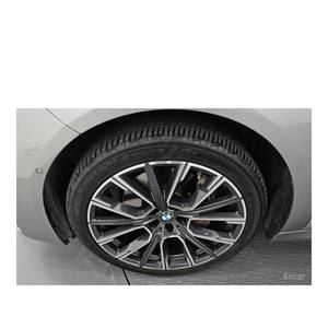 BMW Série 7 740d XDrive M Sport Janvier 2021 110 074 km Diesel Automatique Sièges en cuir Volant à gauche Caméra arrière - Product Image 5