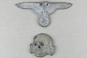 Gorra Bevo Bordada a Mano con Insignia de Águilas y Calaveras, Gorra Bevo Tradicional con Bordado de Águila y Calavera - Product Image 4