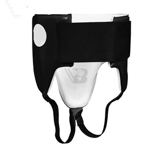 Protège-guêtres de boxe en cuir PU durable avec soutien de taille réglable, personnalisable pour l'entraînement et la compétition - Product Image 6