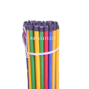 Palo de escoba de madera de 120cm con revestimiento de PVC ecológico de alta calidad de Vietnam, cabezal de plástico corto colorido, limpieza del hogar, recogedor 2 en 1 - Product Image 1