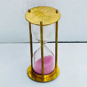 Reloj de Arena 3D de Latón de 6 Pulgadas |   Pie Decorativo Vintage para Mesa de Graduación - Product Image 1