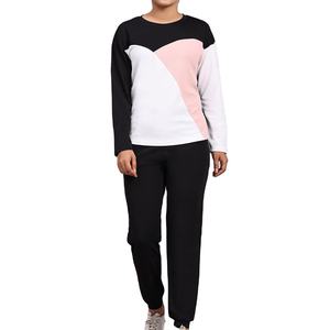 Ensemble de survêtement personnalisé pour femme en coton/polyester respirant, avec capuche, couleur unie, pour l'automne, haute qualité, grandes tailles - Product Image 1
