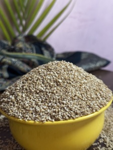 Graines de sésame blanches décortiquées séchées de haute qualité, naturelles et sûres, pour la boulangerie, les en-cas et la fabrication alimentaire - Product Image 5