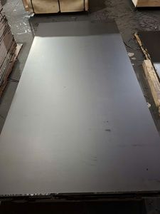Contrachapado de Madera Dura 4x8 WBP Acacia Eucalipto Impermeable con Revestimiento Fenólico Marino para Encofrados de Construcción - Product Image 4