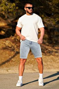Pantalones Cortos de Mezclilla para Hombre, Lavado Claro, Pierna Recta, Cintura Media, Casuales, Transpirables, de Algodón, Estilo Urbano, con Calcetines Blancos - Product Image 4
