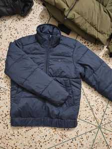 Chaqueta de Invierno Acolchada con Capucha para Hombre Botex, Diseño de Parches, Relleno de Plumas de Pato, 100% Poliéster, Tinte Liso, Cinturón Frontal - Product Image 3