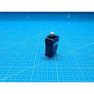Conjunto de Botón Pulsador Iluminado AR9T511-M+DR22E3L Usado Como Está, Piezas de Equipos Semiconductores Legacy - Product Image 2