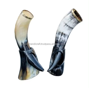 Cuerno para beber de estilo medieval con soporte Jarra de cerveza clásica para padrinos de boda Regalo para hoteles y fiestas - Product Image 2