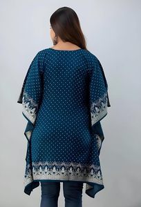 Caftán para mujer con cuello redondo, estampado, de tela de rayón - Product Image 2