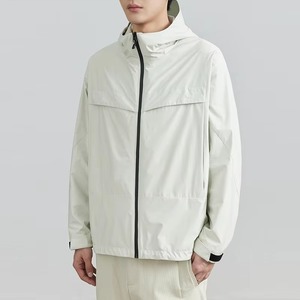 Chaqueta Cortavientos Ligera Personalizada OEM para Hombre, con Capucha, Impermeable, Transpirable, para Viajes y Senderismo - Product Image 6