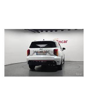 Hyundai Palisade 3.8 4WD Essence SUV 2024 avec Boîte Automatique, Sièges en Cuir, Caméra Arrière, 12 102 km - Product Image 4