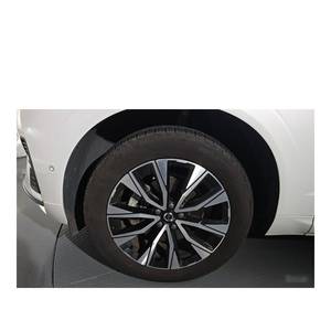 Volvo XC60 B5 Ultimate 2023 con Volante a la Izquierda, Caja de Cambios Automática, Asientos de Cuero, Cámara Trasera - 71,772 km - Product Image 5