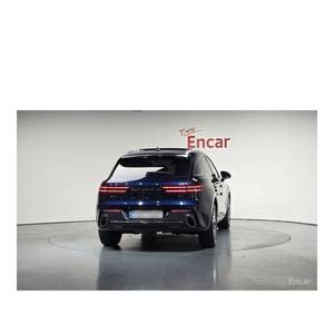 เจเนซิส จีวี70 ปี 2024 เครื่องยนต์เบนซิน 2.5T ขับเคลื่อนสี่ล้อ เกียร์อัตโนมัติ เบาะหนัง กล้องมองหลัง ระยะทาง 36,939 กม. พวงมาลัยซ้าย - Product Image 3