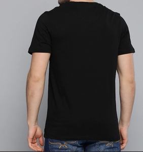 T-shirt décontracté noir à manches courtes pour homme avec logo frontal, 100 % coton respirant, tricoté, écologique, ODM, pour l'été - Product Image 4