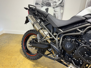 Moto d'aventure Triumph Tiger 800 XCX 800cc de 2015, performances de pointe, à vendre - Product Image 3