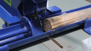 เครื่องจักรสำหรับจัดเรียงขนาดแท่งไม้ไผ่  งานหนัก ความแม่นยำสูง สำหรับการแปรรูปไม้ไผ่ ใช้สำหรับตกแต่งแท่งธูป ให้ขนาดสม่ำเสมอ - Product Image 5