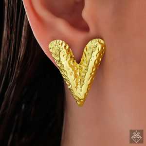 PRAO Boucles d'oreilles fines anti-ternissement texturé Design coeur doré - Product Image 3