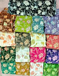 Tela Brocada Jacquard Floral, Encaje Honey Lace, Seda y Algodón, Peso Medio 200g/m, 43/44'', Uso Textil para el Hogar - Product Image 1