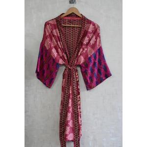 Robe kimono en soie patchwork bohème pour femmes, longue robe de nuit fluide, vêtements de détente artistiques - Product Image 3