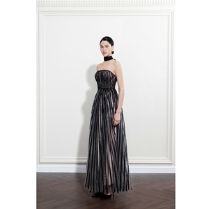 Nuevo Vestido Casual para Mujer, Modelo CELESTIAL STRIPES GOWN, con Soporte ODM, Vestido Elegante sin Tirantes con Corte en A para Mujer en Color Blanco - Product Image 2