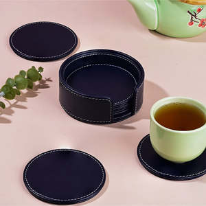 Ensemble de dessous-de-verre ronds en cuir PU avec support, faits à la main, imperméables, pour boissons, tasses à thé et café, couleur bleu marine - Product Image 1
