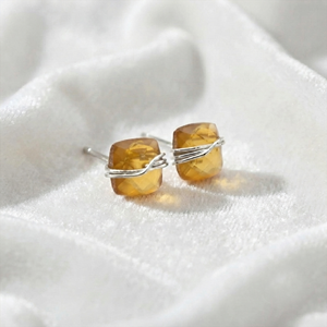 Wholesale Fashion Jewelry 18K Gold Plated Garnet Quartz Square Gemstone Wire Wrapped Dainty <b>Stud</b> <b>Earrings</b> for Women - Product Image 5