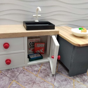 Mini cocina de juguete con fregadero, grifo, microondas, encimera de madera, juego de cocina para mayores de 14 años - Product Image 3