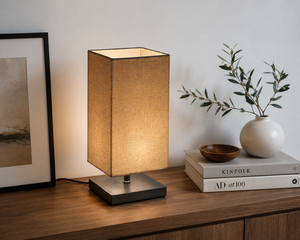 Lampe de Chevet Moderne Simple, Lampe de Bureau Artistique et Personnalisée pour Chambre et Bureau, Lampe LED Créative et Tendance pour Salon, en Acier Inoxydable - Product Image 5