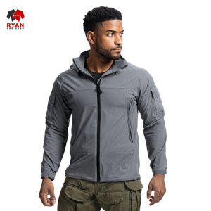 แจ็คเก็ตซอฟต์เชลล์ดีไซน์พิเศษสำหรับผู้ชาย ยี่ห้อ Ryan Pro Gear แบบซิป พร้อมโลโก้สั่งทำพิเศษ ทรงปกติ - Product Image 4