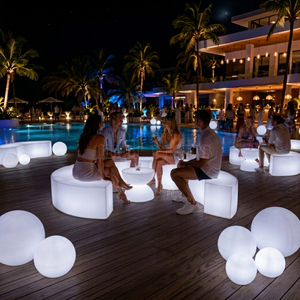 Ensemble moderne de bancs et tables LED modulaires incurvés et tournants pour discothèque, événement, salon, fête, bar avec service DDP - Product Image 3