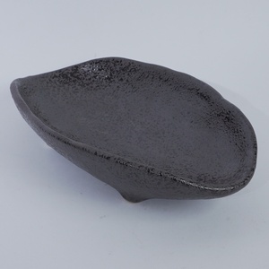 Assiette ovale en céramique ondulée mouchetée de 13 pouces, design Japandi, passe au lave-vaisselle, pour restaurant, hôtel, café, HORECA - Product Image 3