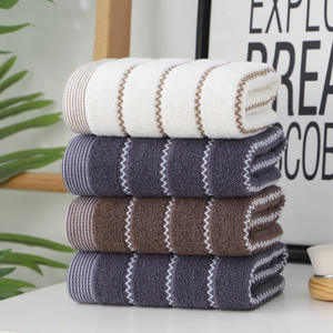 Ensemble de serviettes de cheveux rectangulaires en coton 100% uni, jetables, à séchage rapide, écologiques, absorbantes et hypoallergéniques, tricotées - Product Image 1