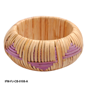 Brazalete Artesanal de Madera de Ratán con Diseño de Orquídea Púrpura, Joyería Ecológica y Sostenible de Fibra Natural para Mujer - Product Image 2