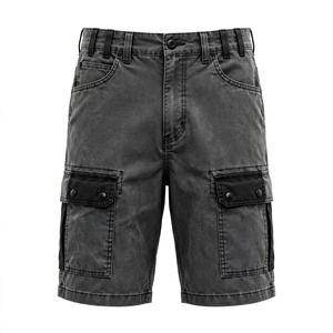 Pantalones Cortos Cargo de Mezclilla para Hombre con Logotipo Personalizado, Tallas Grandes, Cintura Media, Cierre de Botones, Color Sólido, Estilo Workwear, Largo Bermuda - Product Image 1