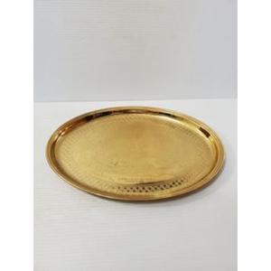 Plateau de service contemporain en laiton, vaisselle en métal artisanale de luxe, plat décoratif pour restaurant, hôtel, événement, repas - Product Image 1