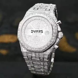 Montre de luxe pour homme en alliage premium, style hip-hop, avec diamants moissanite, mouvement à quartz, construction durable et design élégant - Product Image 1