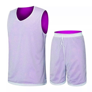 Conjunto de Camiseta y Pantalones Cortos de Baloncesto con Logotipo, Nombre y Número Personalizados para Ligas, Eventos, Entrenamiento, Academia, Pedidos al por Mayor - Product Image 1