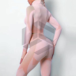 Best Selling <b>Low</b> MOQ Women Yoga Set Solid Color 2-Piece Lightweight Quick Dry Breathable Spandex/Polyester Customized Logo - Product Image 5