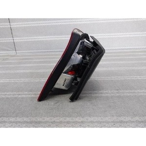 ไฟท้ายซ้ายมือสอง รุ่น 3 ซีรีส์ รหัส 694553501 - Product Image 3