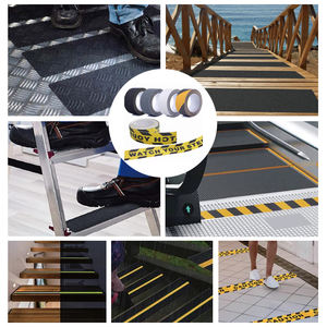 Bande adhésive antidérapante en <span class=keywords><strong>PVC</strong></span> ultra-résistante, bande antidérapante pour la sécurité sur les sols mouillés - Product Image 4