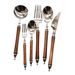 Juego de cubiertos de acero inoxidable de calidad deluxe con mangos de madera natural de Huanghua Pear, juego de cubiertos para uso en el hogar, hoteles y restaurantes. - Product Image 1